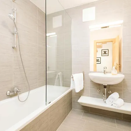 Haus Aussicht - Velden * فيلدين ام ورثرسي