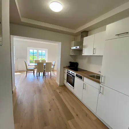 Haus Aussicht - Velden דירה וולדן אם וורתרסי