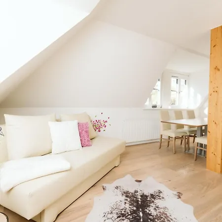 Haus Aussicht - Velden شقة