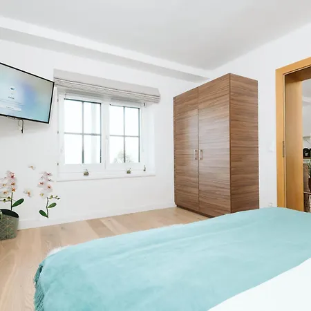 Haus Aussicht - Velden דירה וולדן אם וורתרסי